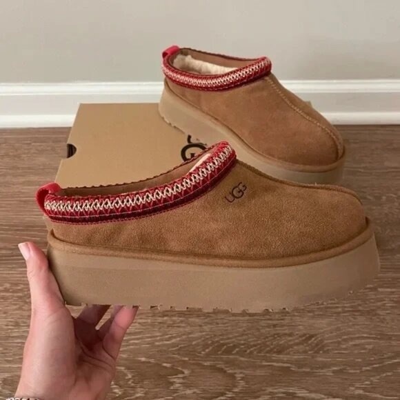 UGG Women's Tan Slip-On Shoes - Picture 2 of 4